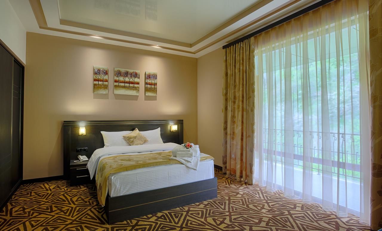 Отель Aghveran Ararat Resort Hotel Арзакан-33