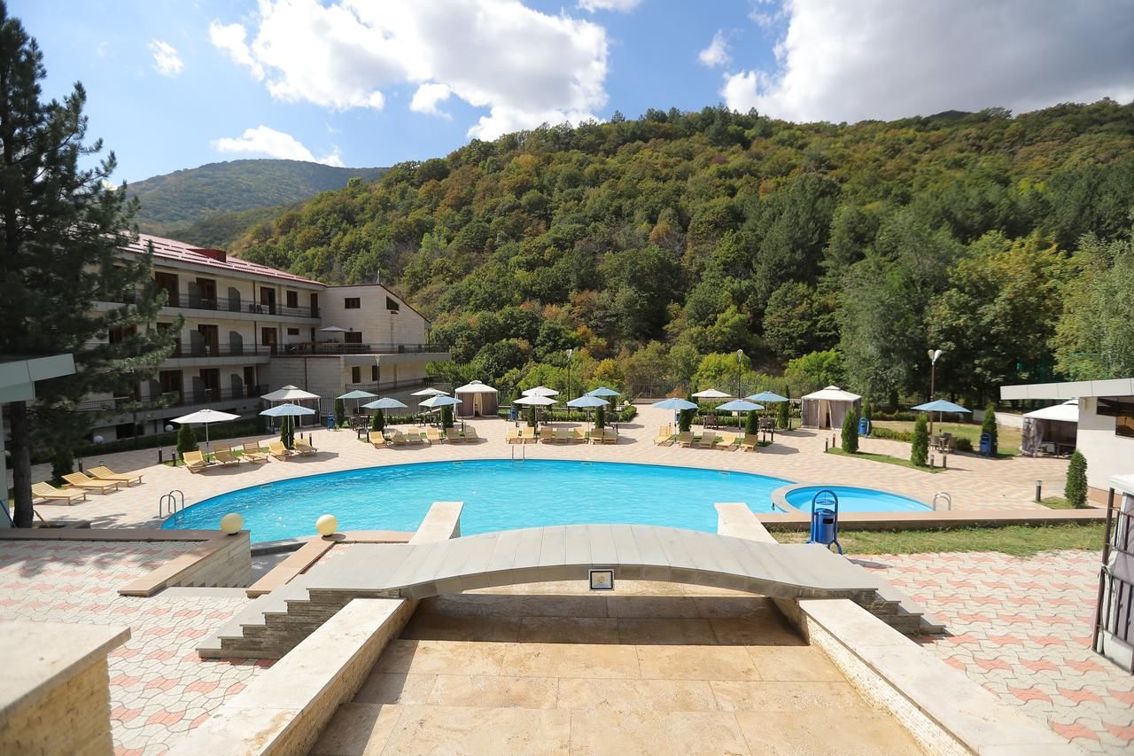 Отель Aghveran Ararat Resort Hotel Арзакан-44