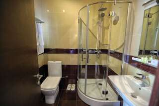 Отель Aghveran Ararat Resort Hotel Арзакан Двухместный номер Делюкс с 1 кроватью-2