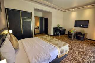 Отель Aghveran Ararat Resort Hotel Арзакан Двухместный номер «Комфорт» с 1 кроватью-3